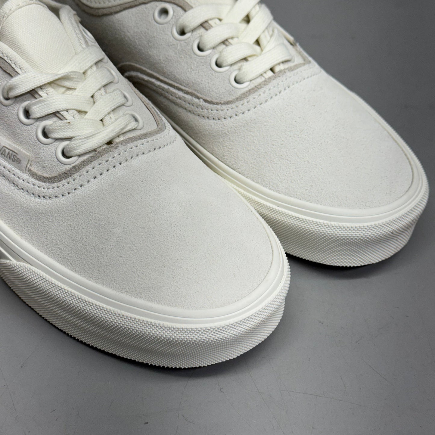 VANS Authentic Sliver Sneakers Shoes Mens's Sz 12 White/White VN000D6DWWW